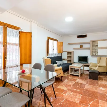 Holi-Rent Estrella Apartment Seville Exterior photo